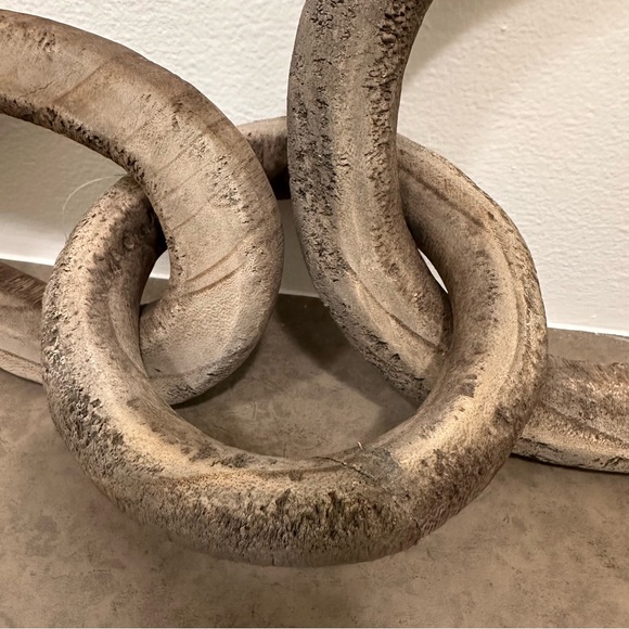 Decorative Primitive Wooded Chain Link Sculpture Shelf Sitter Home Decor 13" - Picture 3 of 7